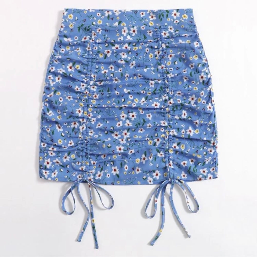 Floral print skirt